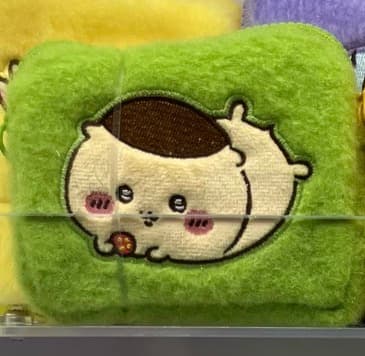 ちいかわふわふわミニポーチのくりまんじゅう